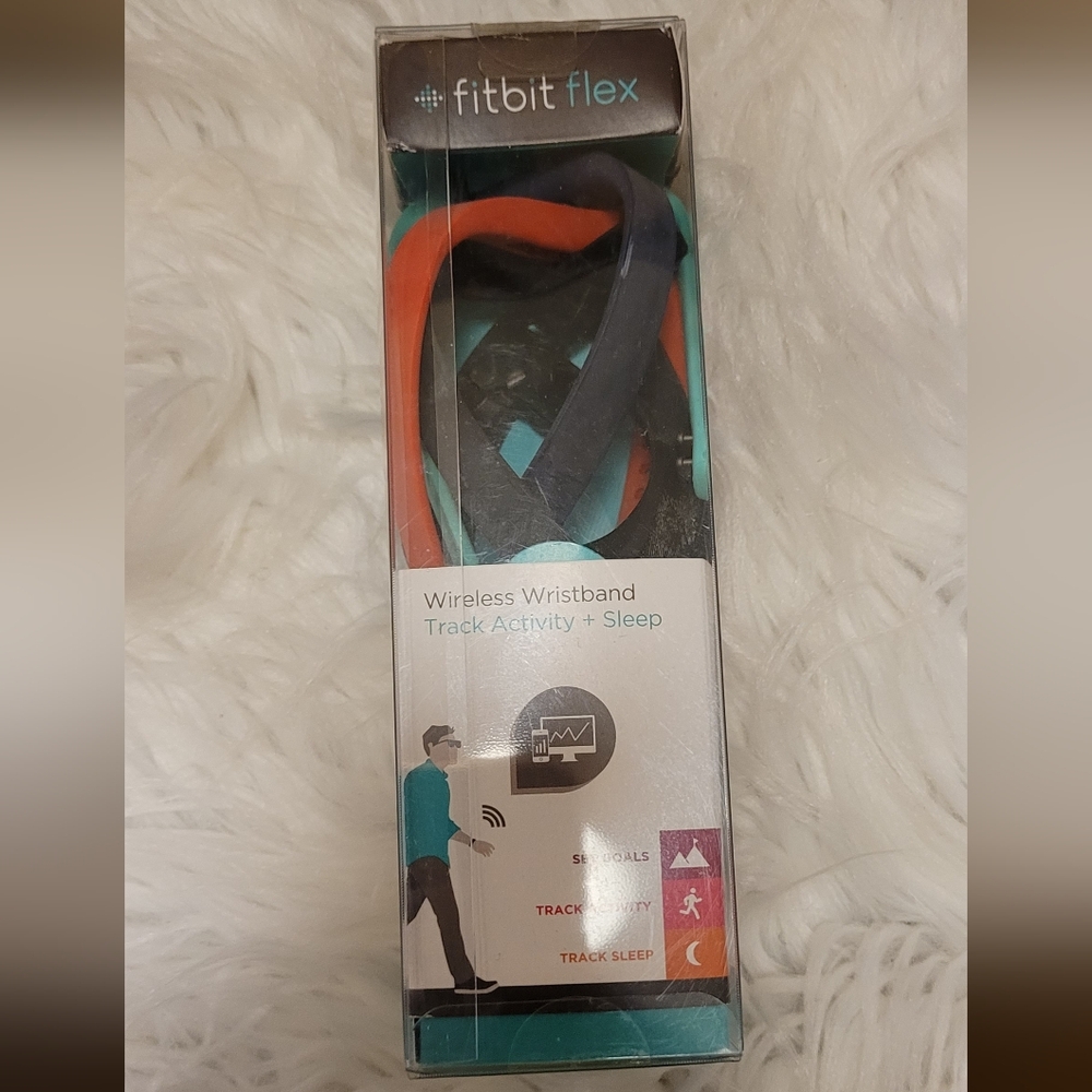 Fitbit Flex Wireless Wristband - Orange and Teal